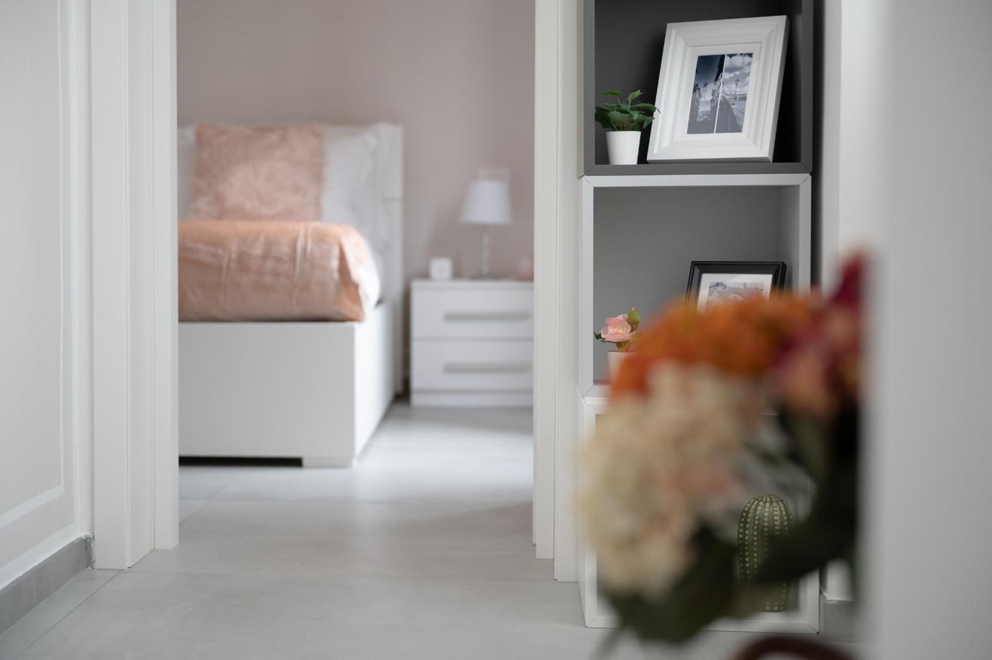 Via Ponte Alle Mosse, 19 - Florence Charming Apartments - A Chic, Newly Renovated Apartment Near Tram Leopolda, A Few Min From Downtown 外观 照片